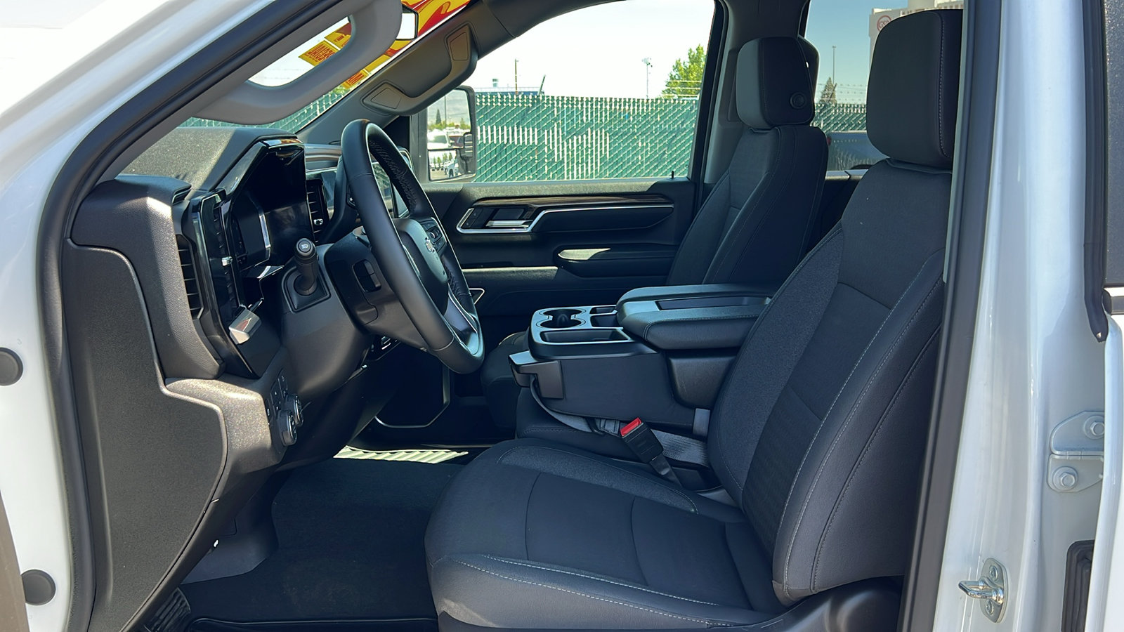 Certified 2025 Chevrolet Silverado 2500 LT w/ Convenience Package AWD/4WD image 31