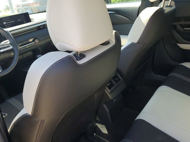 Certified 2026 MAZDA CX-50 AWD 2.5 S w/ Weather Package image 13