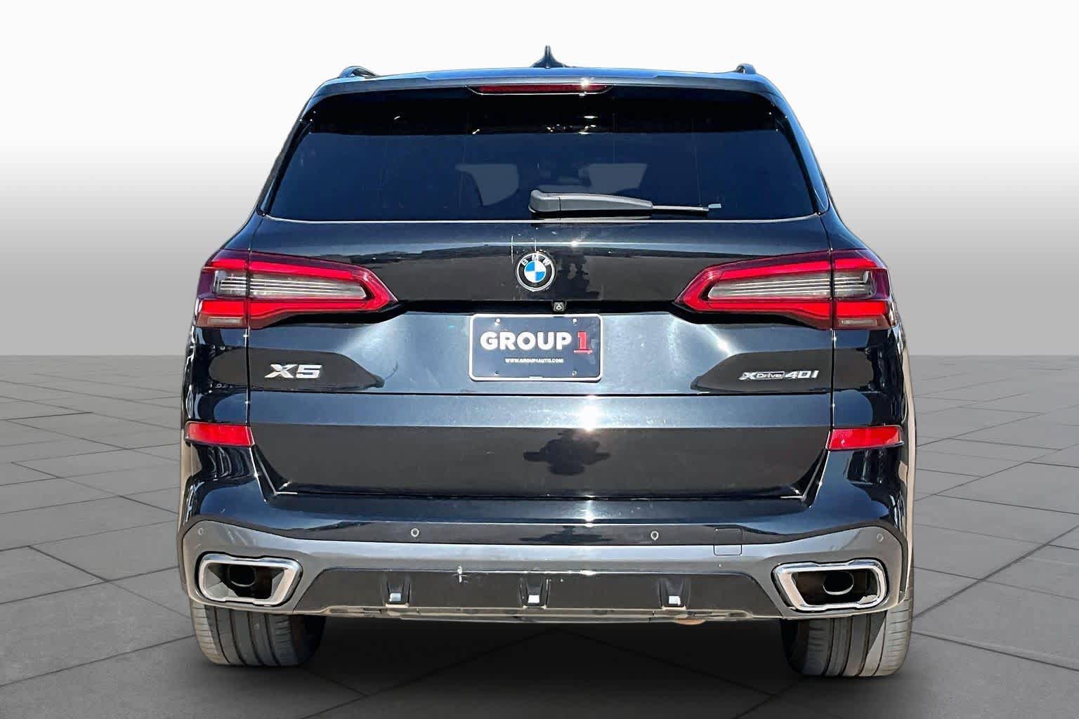 Used 2019 BMW X5 xDrive40i w/ M Sport Package AWD/4WD image 4