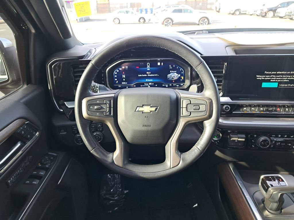 Used 2022 Chevrolet Silverado 1500 High Country w/ Z71 Off-Road Package AWD/4WD image 22