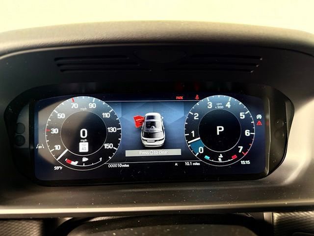 Certified 2025 Land Rover Discovery Dynamic SE image 21