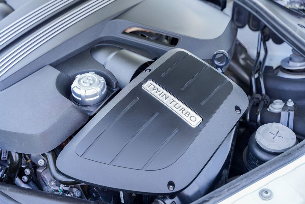 Used 2015 Bentley Continental GT V8 S AWD/4WD image 38