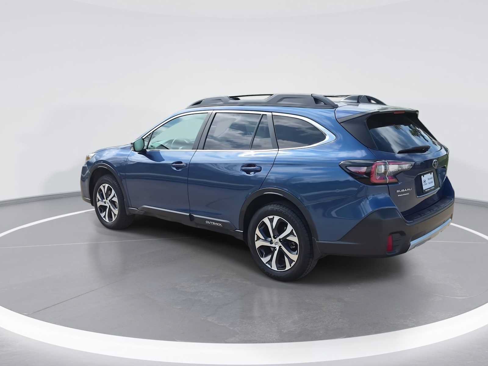 Used 2021 Subaru Outback Limited w/ Popular Package #2 AWD/4WD image 6