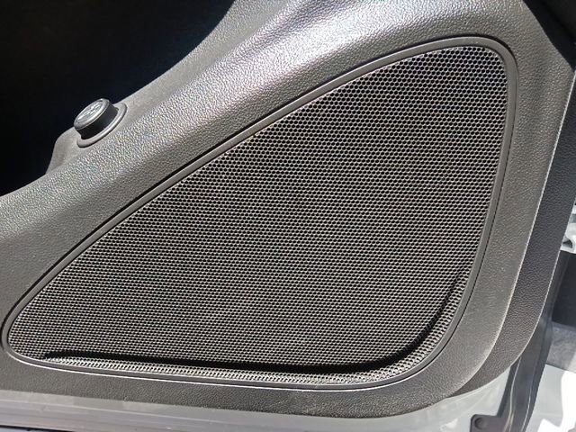 Used 2019 Buick Envision Essence FWD image 14