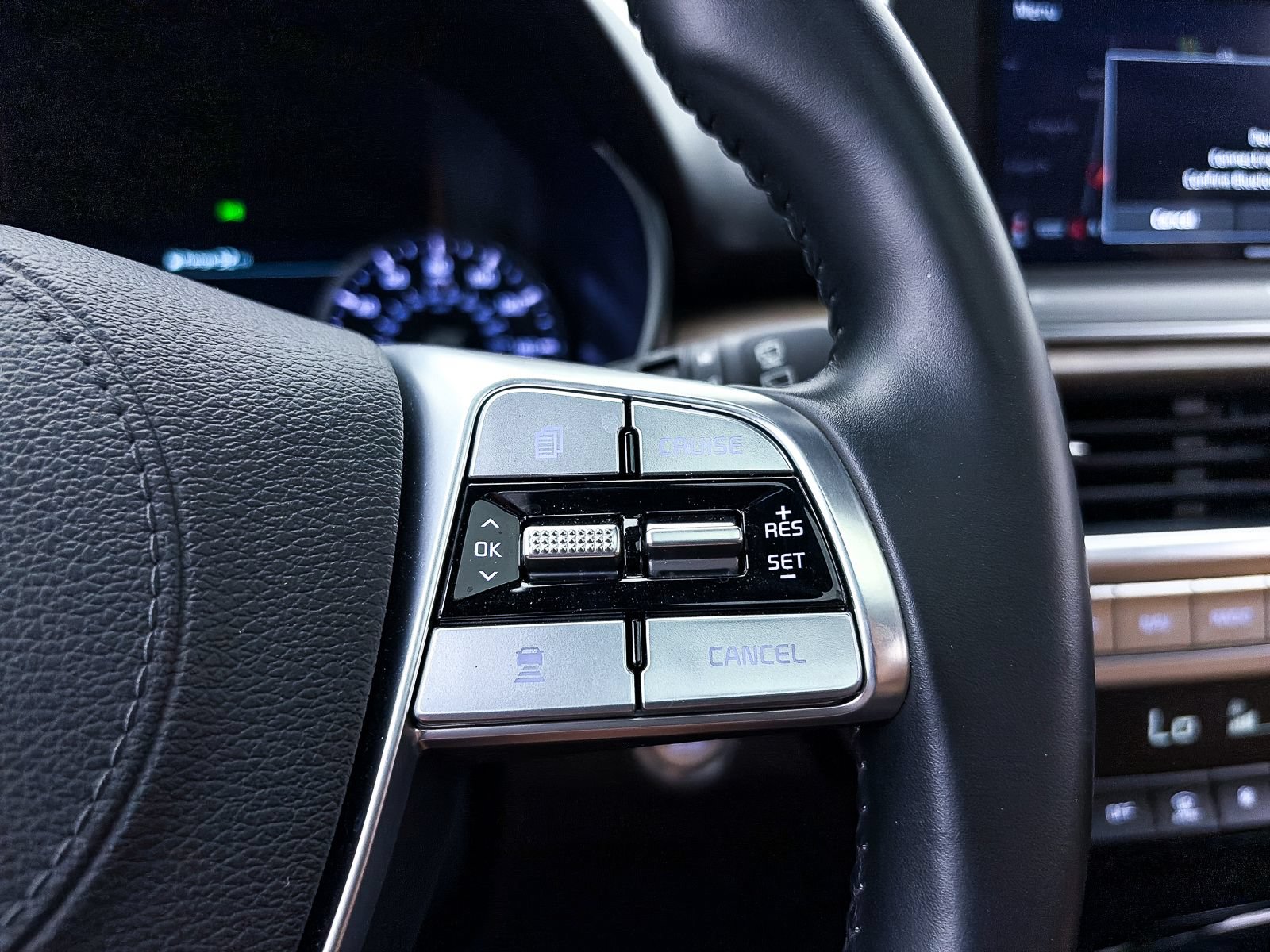 Used 2020 Kia Telluride SX FWD image 35