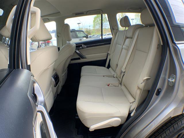 Certified 2023 Lexus GX 460 Premium w/ Premium Package image 23