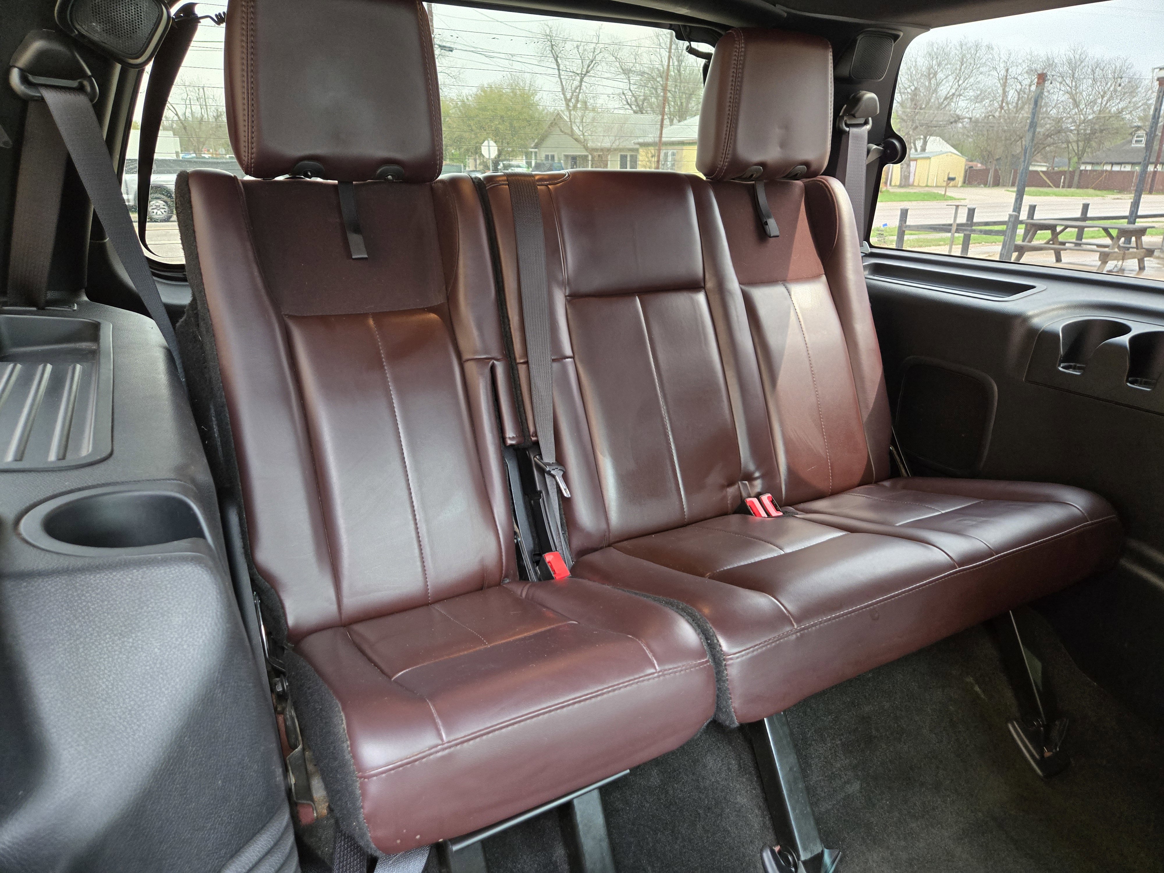 Used 2015 Ford Expedition Platinum image 13