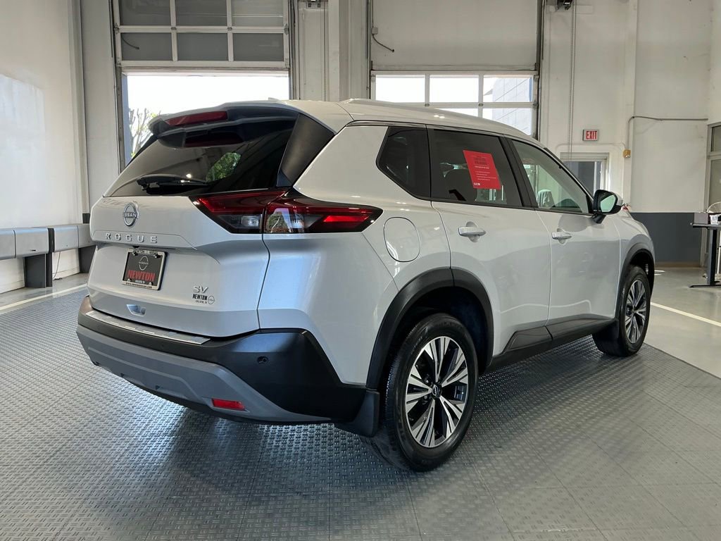Used 2023 Nissan Rogue SV w/ SV Premium B Package FWD image 22