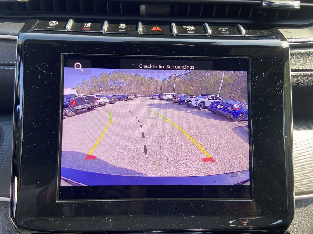 Used 2024 Jeep Grand Cherokee L Altitude image 25