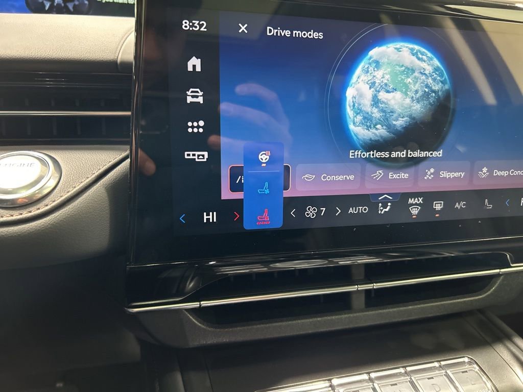 New 2026 Lincoln Nautilus Reserve w/ Jet Appearance Package image 21