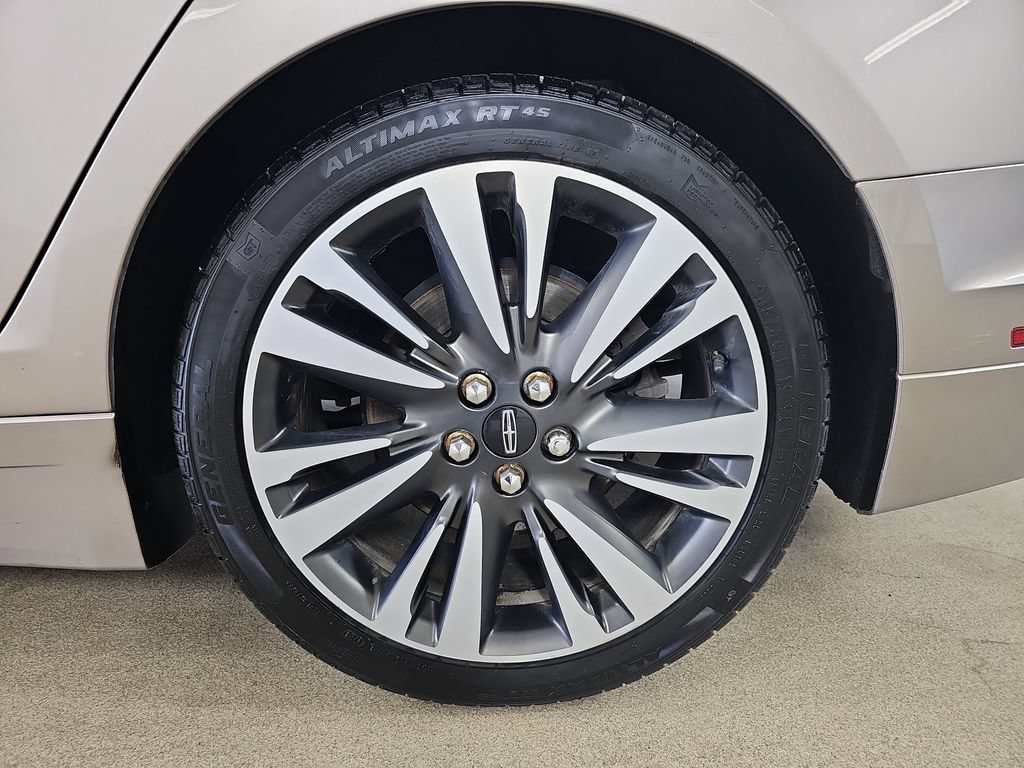 Used 2018 Lincoln MKZ Reserve w/ Climate Package AWD/4WD image 40