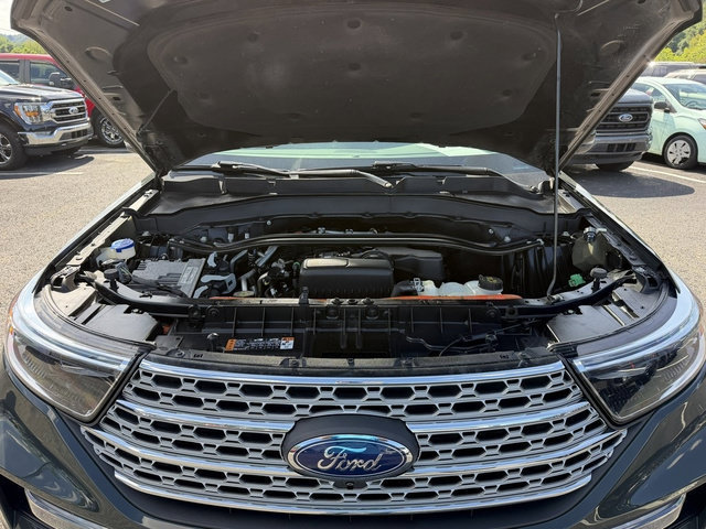 Used 2023 Ford Explorer Limited w/ Hybrid Equipment Group 310A AWD/4WD image 16