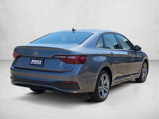 Used 2024 Volkswagen Jetta SE FWD image 5