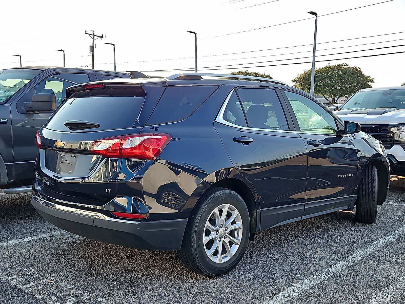 Used 2021 Chevrolet Equinox LT FWD image 3