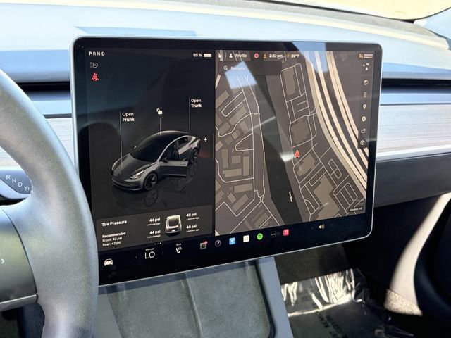 Used 2023 Tesla Model 3 Standard Range image 14