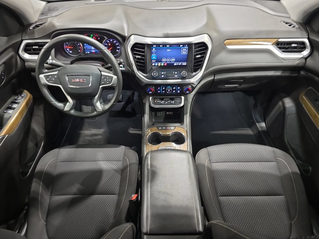 Used 2023 GMC Acadia SLE w/ Elevation Edition FWD image 9
