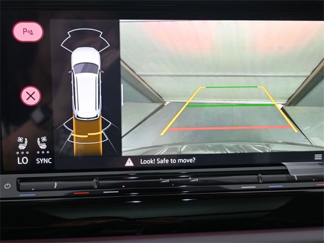 New 2025 Volkswagen Atlas Peak Edition SE image 7