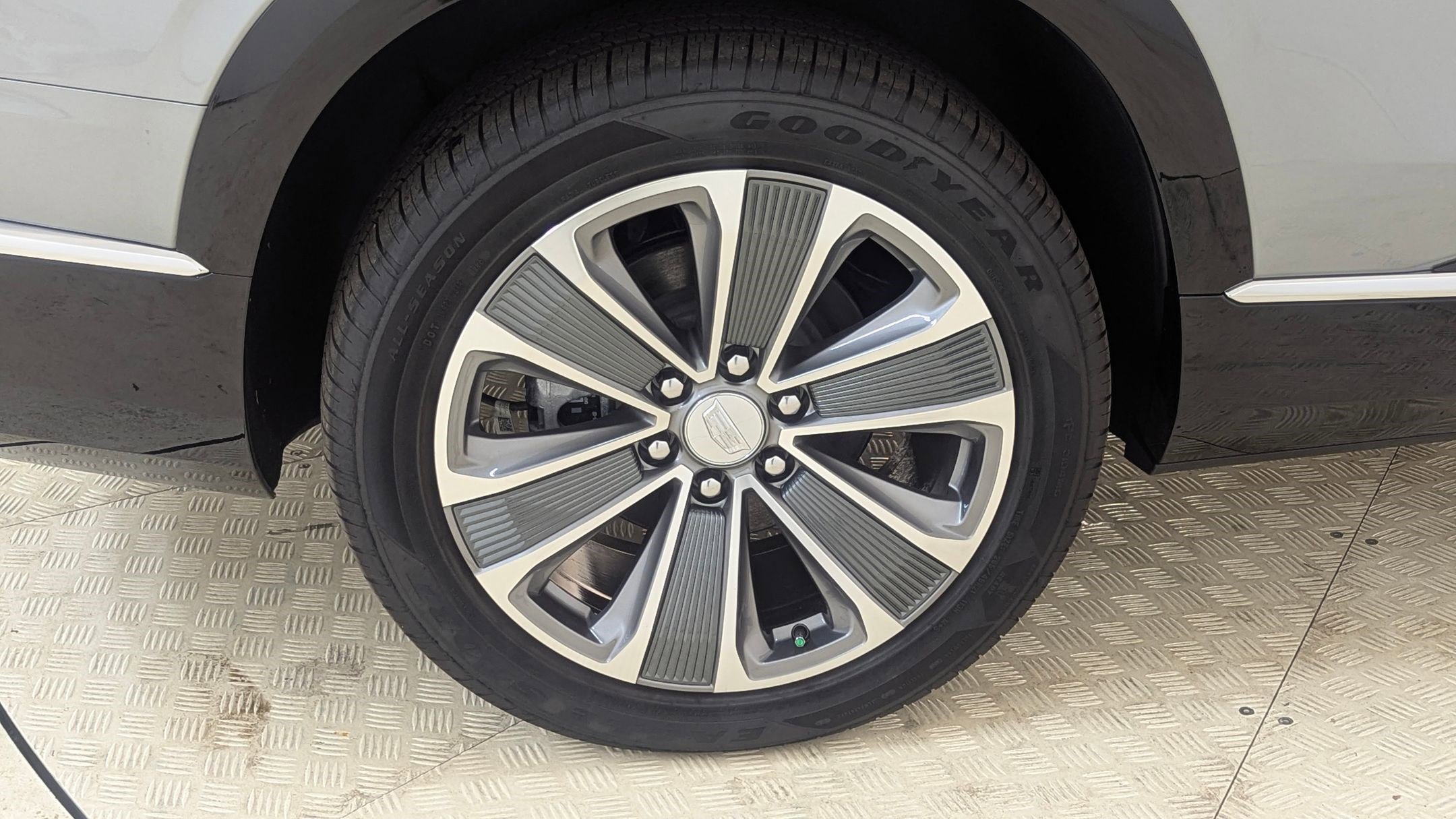 New 2026 Cadillac Vistiq Luxury image 12