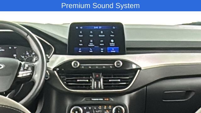 Used 2022 Ford Escape SE w/ Cold Weather Package image 16