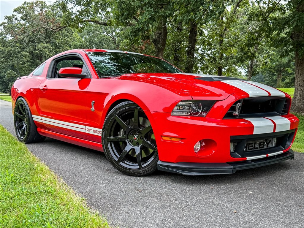 Used 2014 Ford Mustang Shelby GT500 w/ Equipment Group 821A RWD image 27