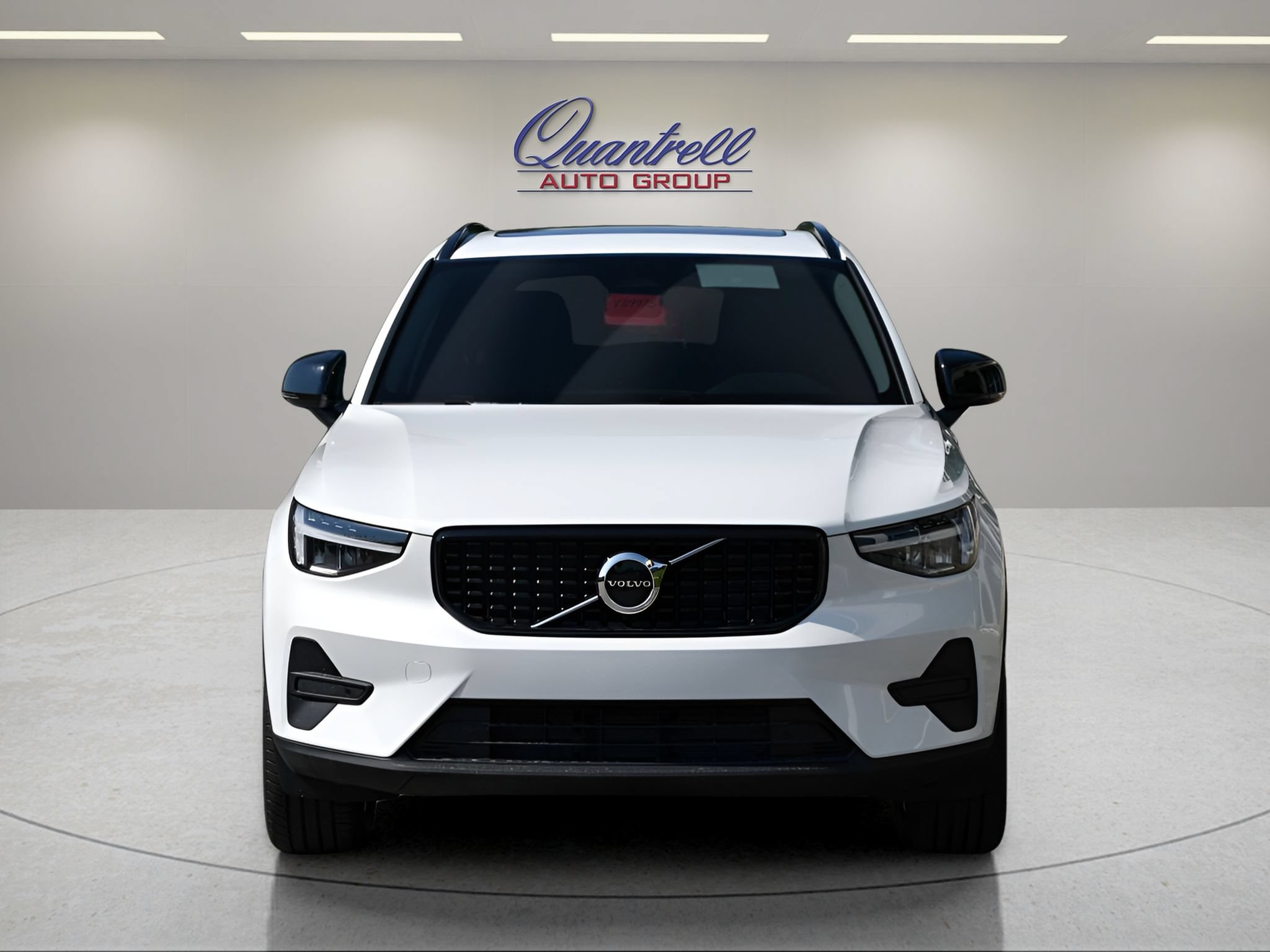 Used 2026 Volvo XC40 B5 Core w/ Protection Package Premier AWD/4WD image 9