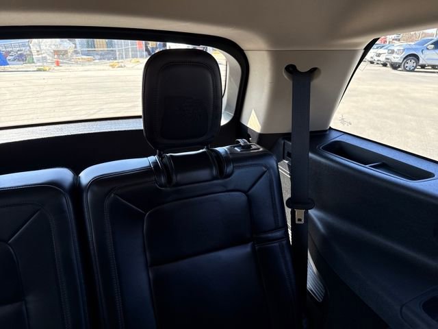 Used 2020 Lincoln Aviator Reserve w/ Equipment Group 201A image 25