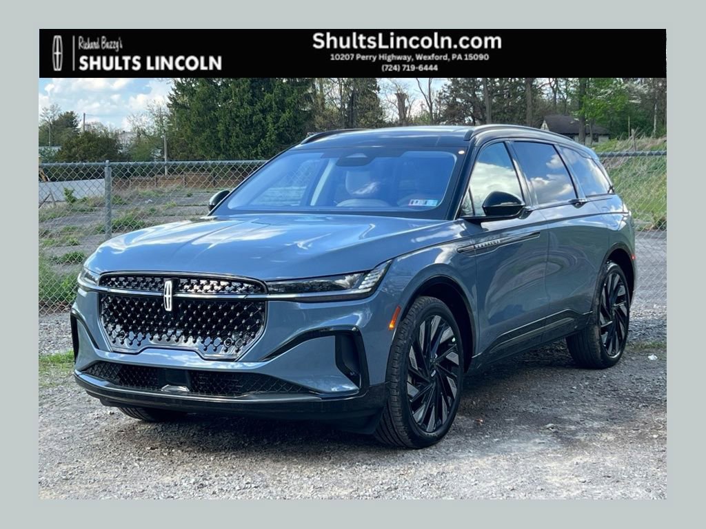 New 2026 Lincoln Nautilus Reserve w/ Jet Appearance Package