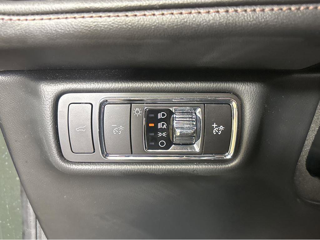 Used 2023 Lincoln Aviator Reserve w/ Equipment Group 201A AWD/4WD image 34