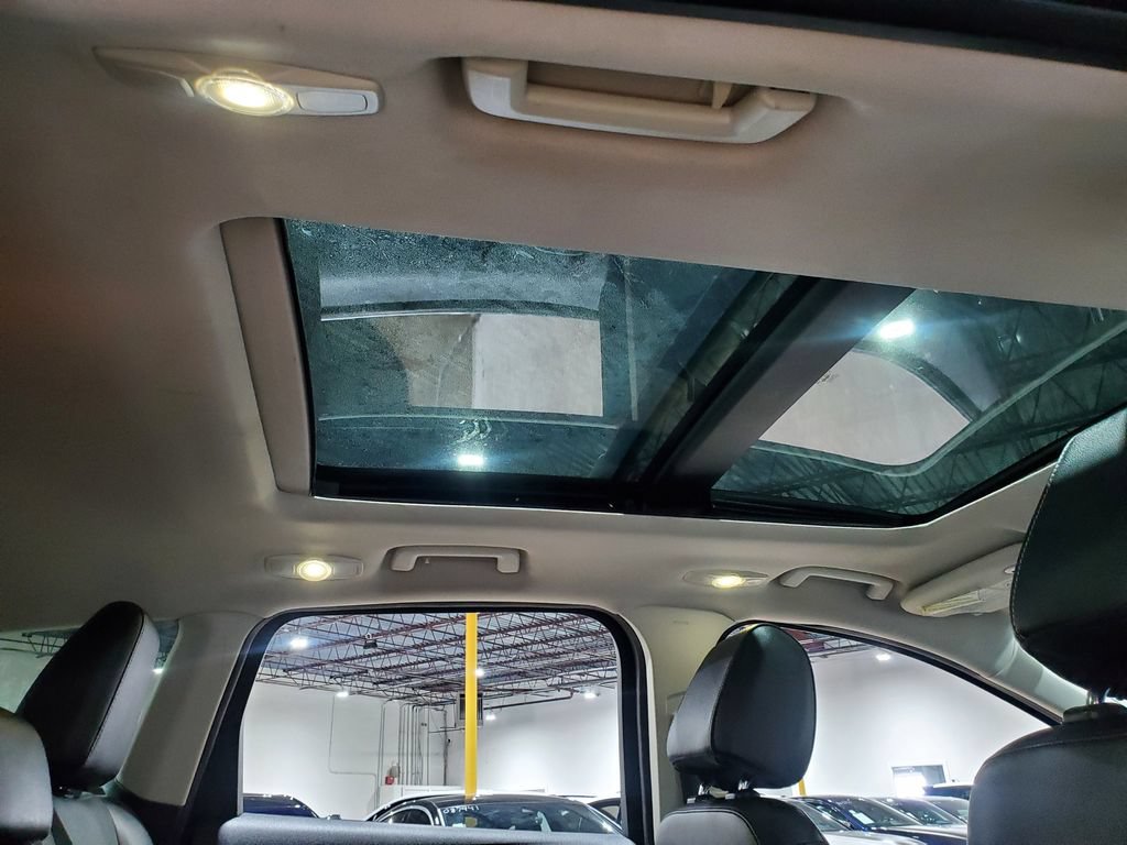 Used 2014 Ford Escape Titanium w/ Equipment Group 401A AWD/4WD image 22