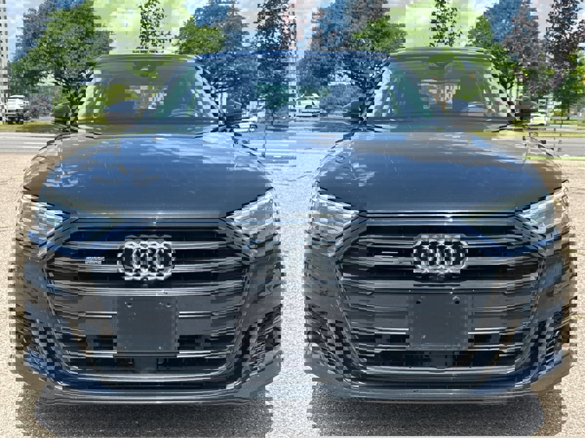 Used 2020 Audi A8 L 4.0T w/ Sport Plus Package image 22