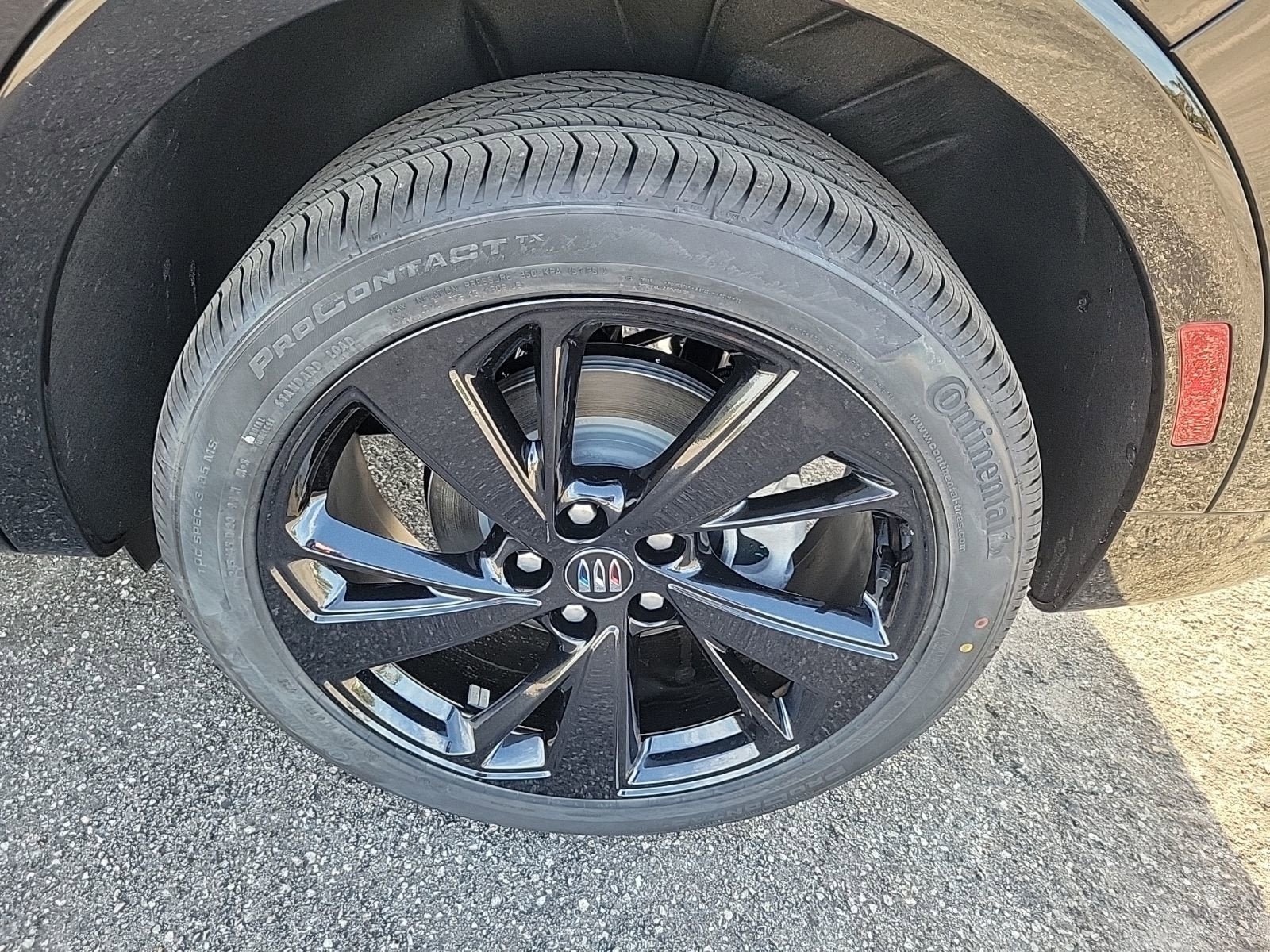 New 2026 Buick Envision Sport Touring image 8