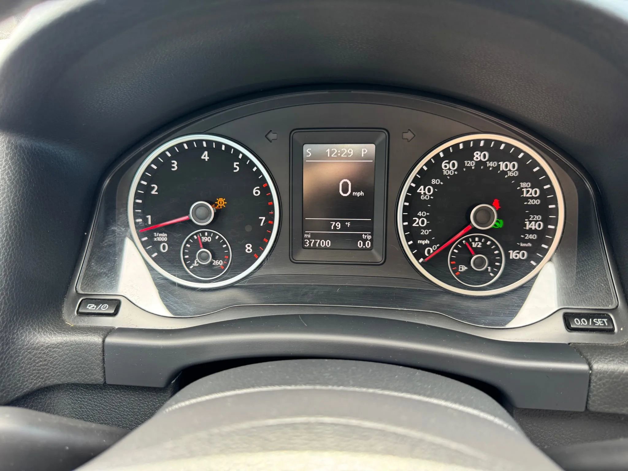 Used 2017 Volkswagen Tiguan SEL image 21