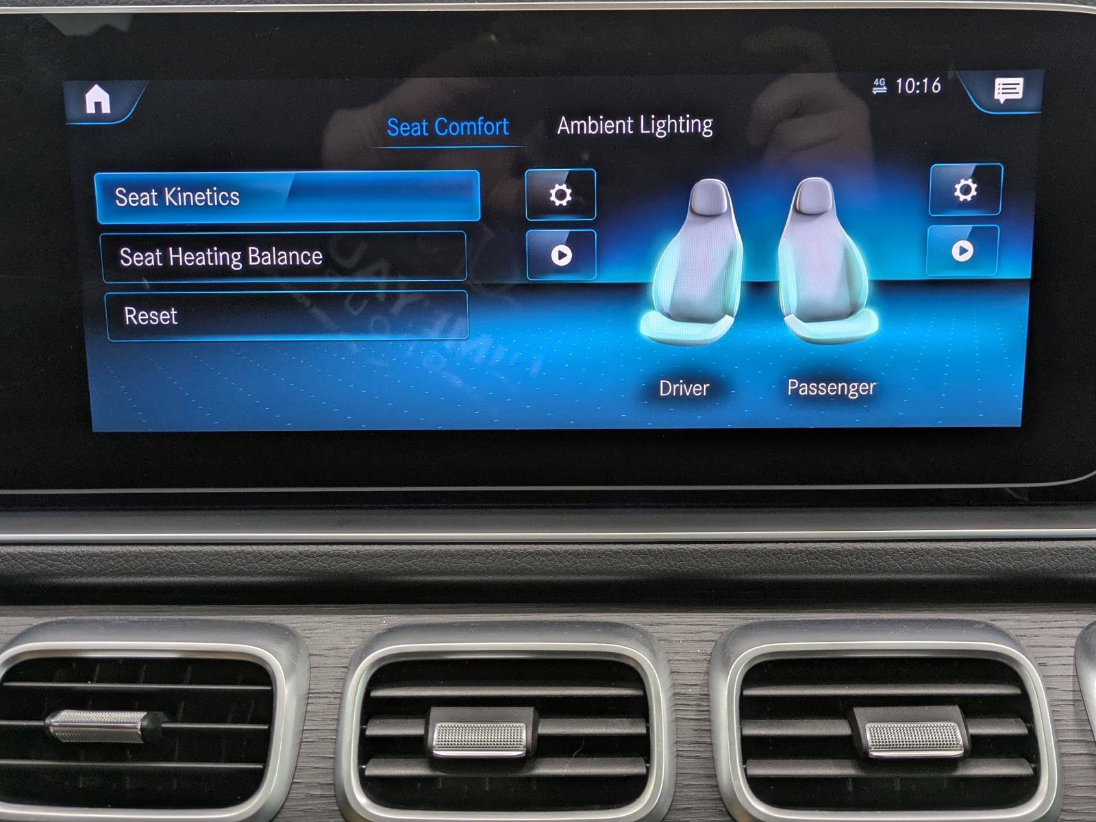 Used 2023 Mercedes-Benz GLS 450 4MATIC image 29