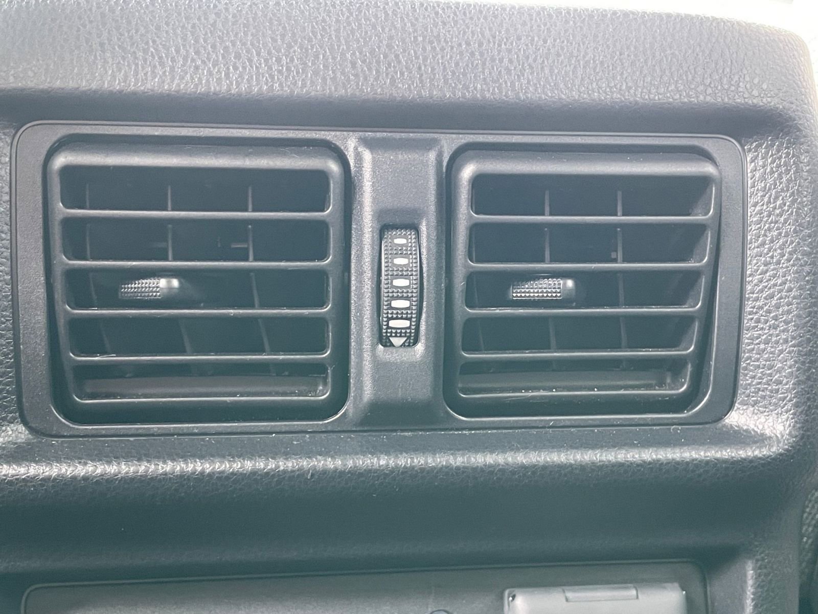 Used 2025 Toyota 4Runner TRD Off-Road image 23