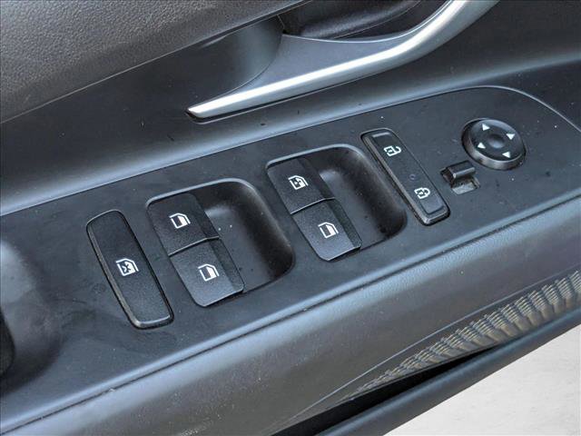 Used 2023 Hyundai Elantra SEL w/ Convenience Package image 12