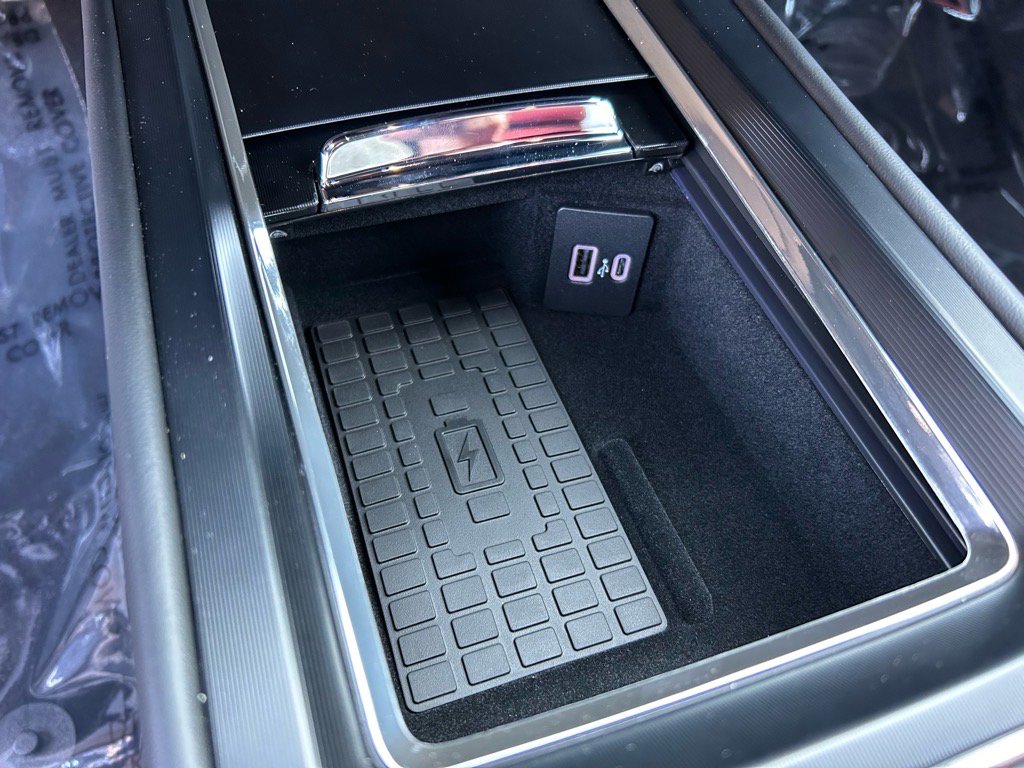 Used 2024 Lincoln Corsair Grand Touring w/ Equipment Group 301A image 25