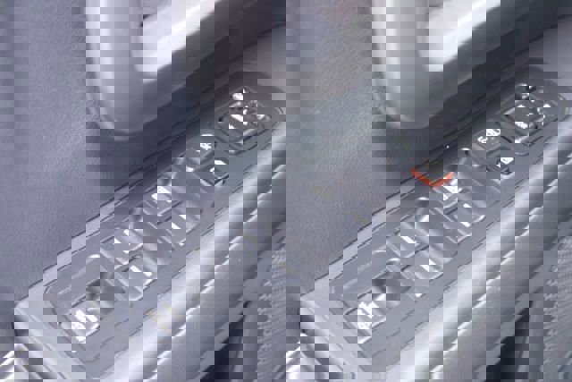 Used 2013 Honda Ridgeline RTL image 9