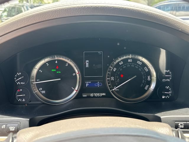 Used 2016 Lexus LX 570 4WD w/ Luxury Package image 26