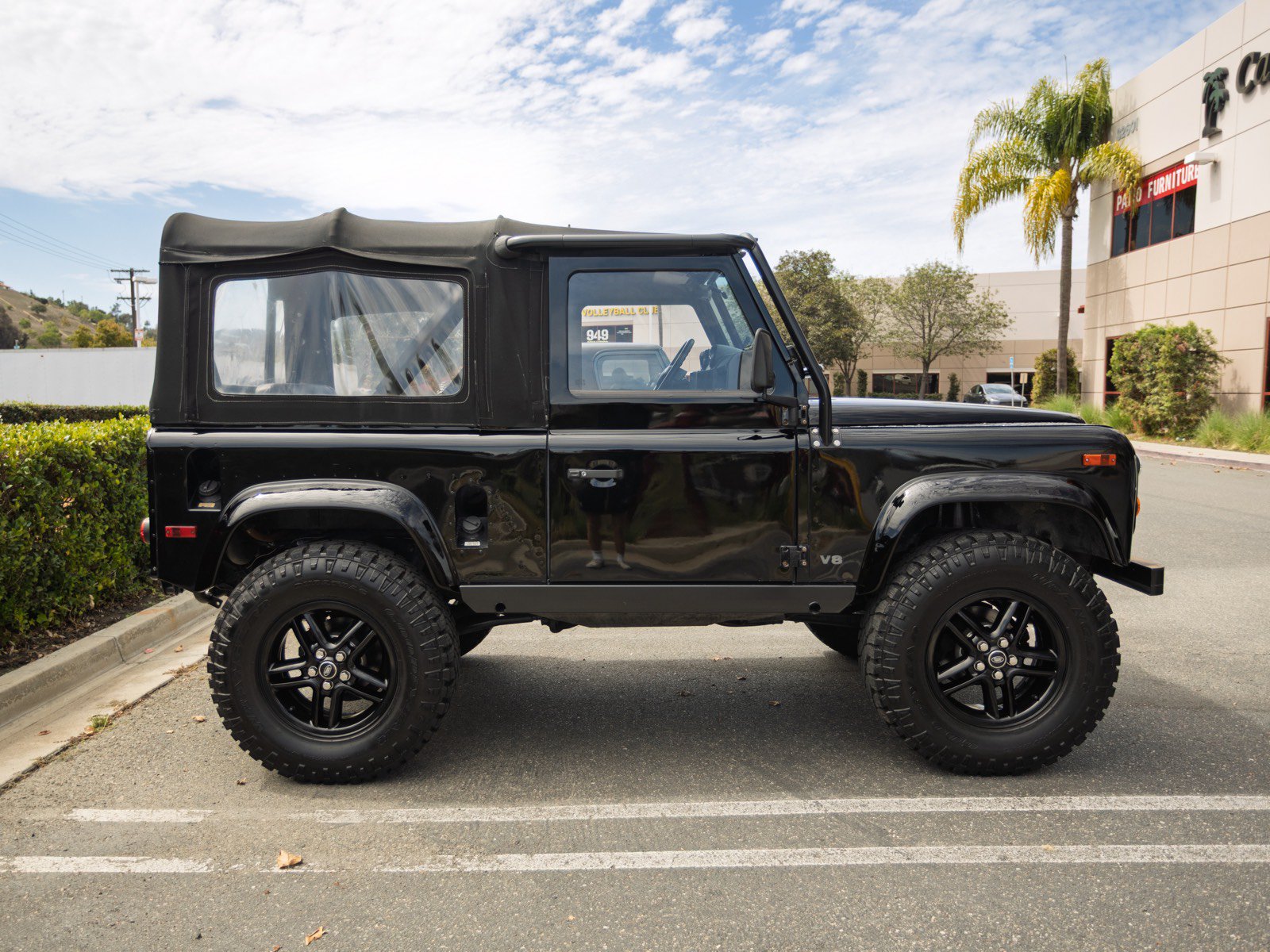 Used 1995 Land Rover Defender 90 AWD/4WD image 4