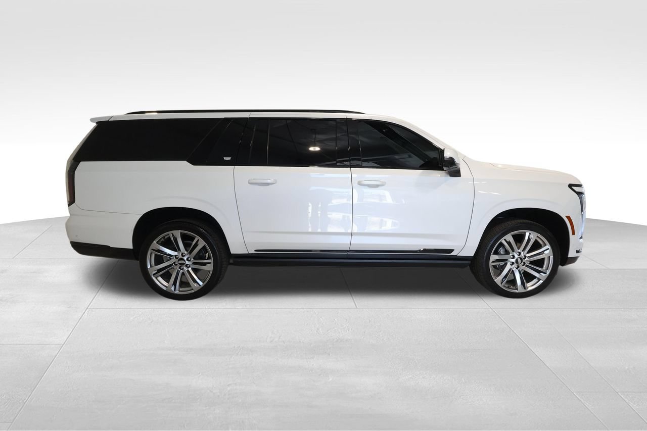 Used 2025 Cadillac Escalade ESV Sport w/ Touring Package AWD/4WD image 5