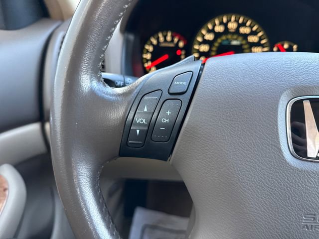 Used 2005 Honda Accord Hybrid Sedan image 28