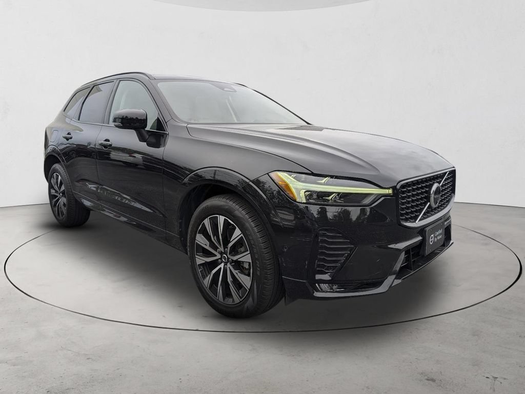 Certified 2024 Volvo XC60 B5 Plus w/ Protection Package Premier AWD/4WD image 3