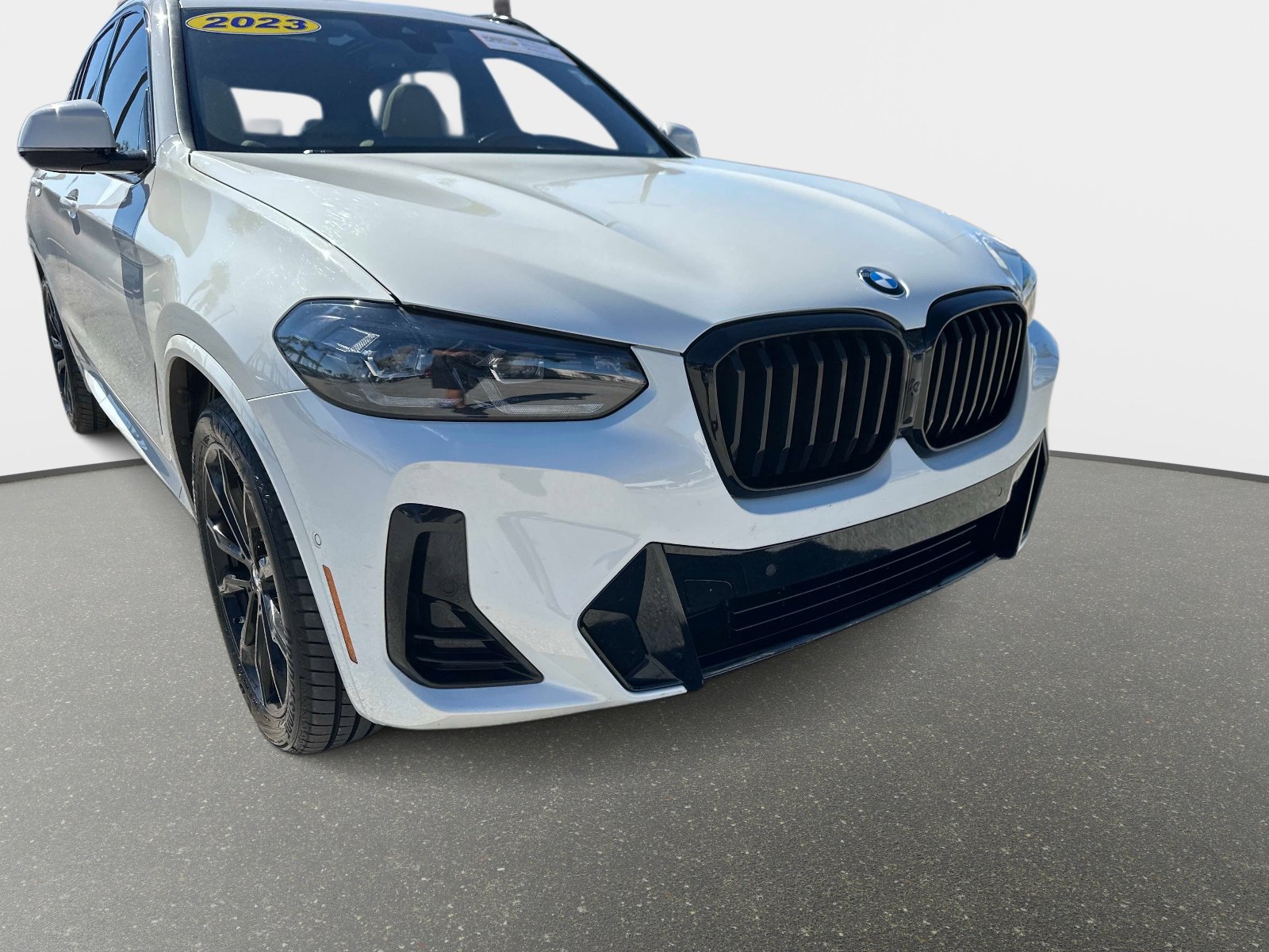 Used 2023 BMW X3 sDrive30i w/ M Sport Package image 9