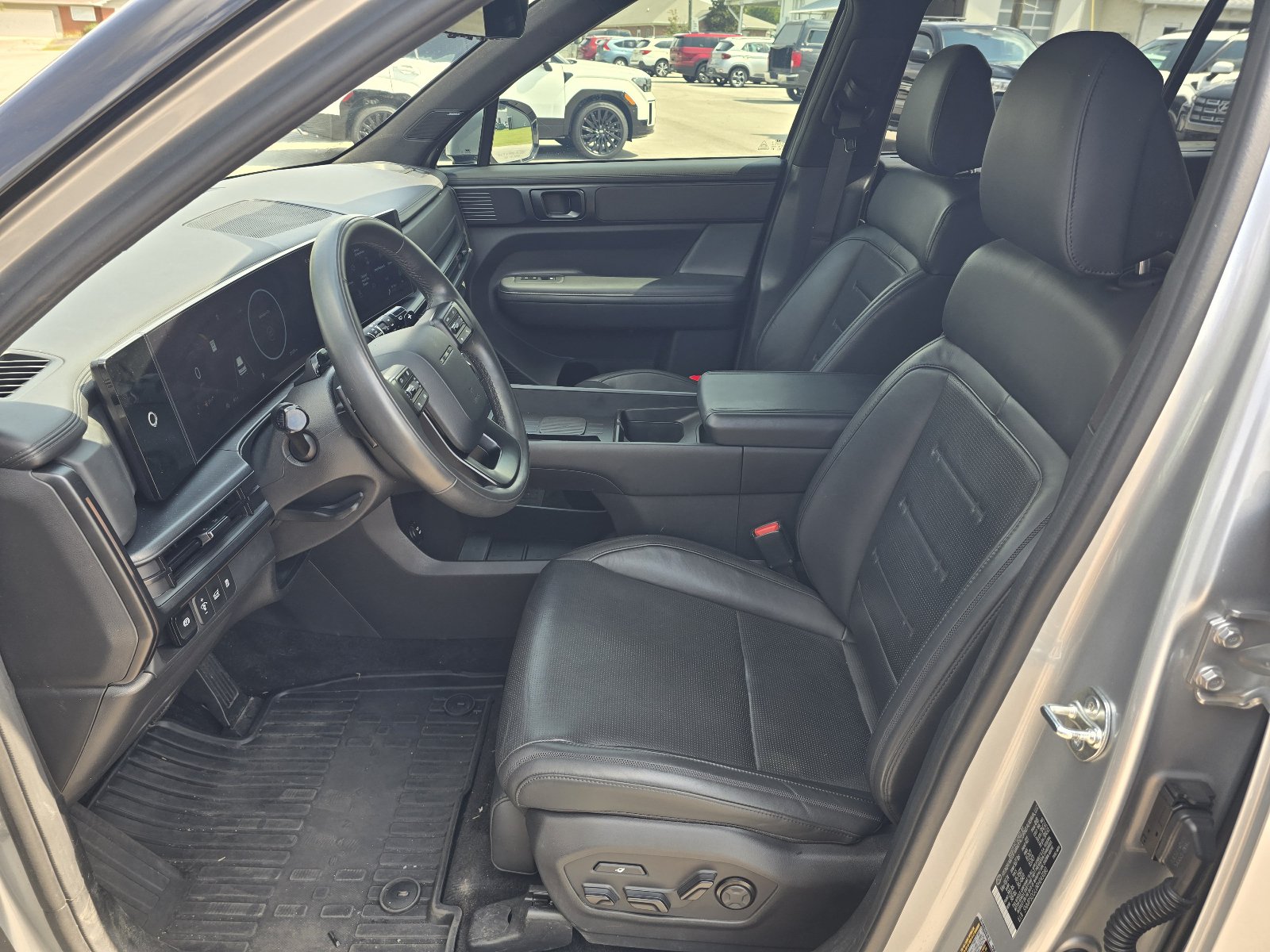 Used 2024 Hyundai Santa Fe Calligraphy AWD/4WD image 13