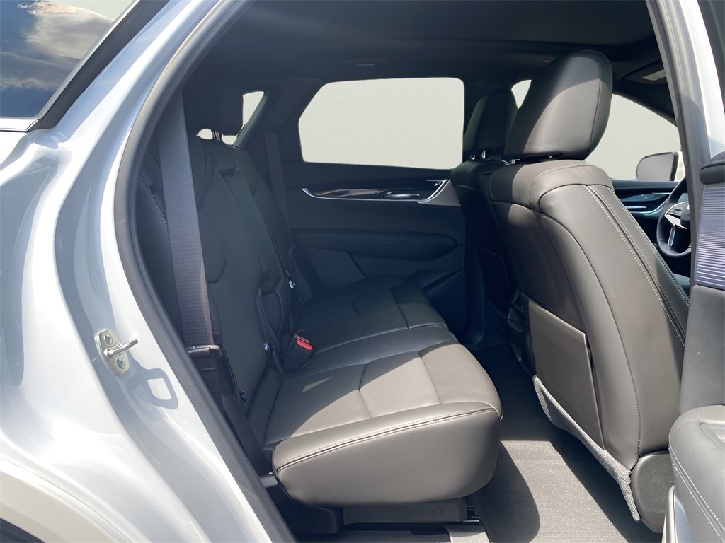 Certified 2024 Cadillac XT5 Premium Luxury image 14