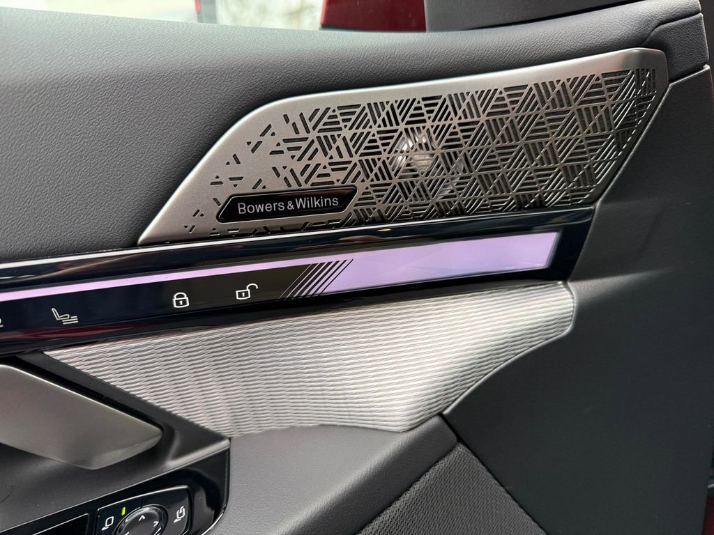 Certified 2026 BMW i5 eDrive40 w/ M Sport Package image 27