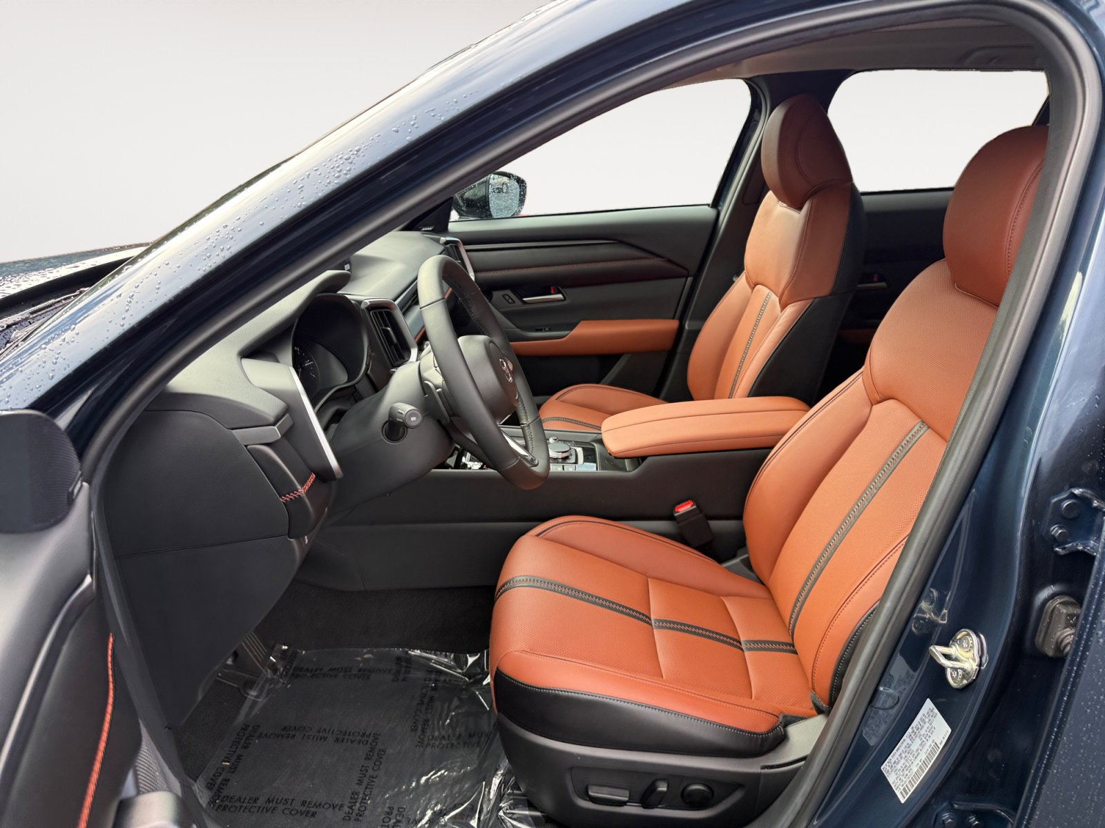 Used 2025 MAZDA CX-50 AWD 2.5 Turbo w/ Premium Pkg image 10