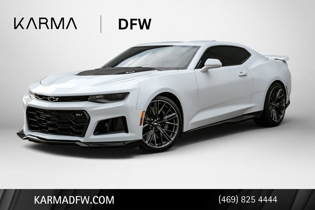 Used 2018 Chevrolet Camaro ZL1 RWD image 1