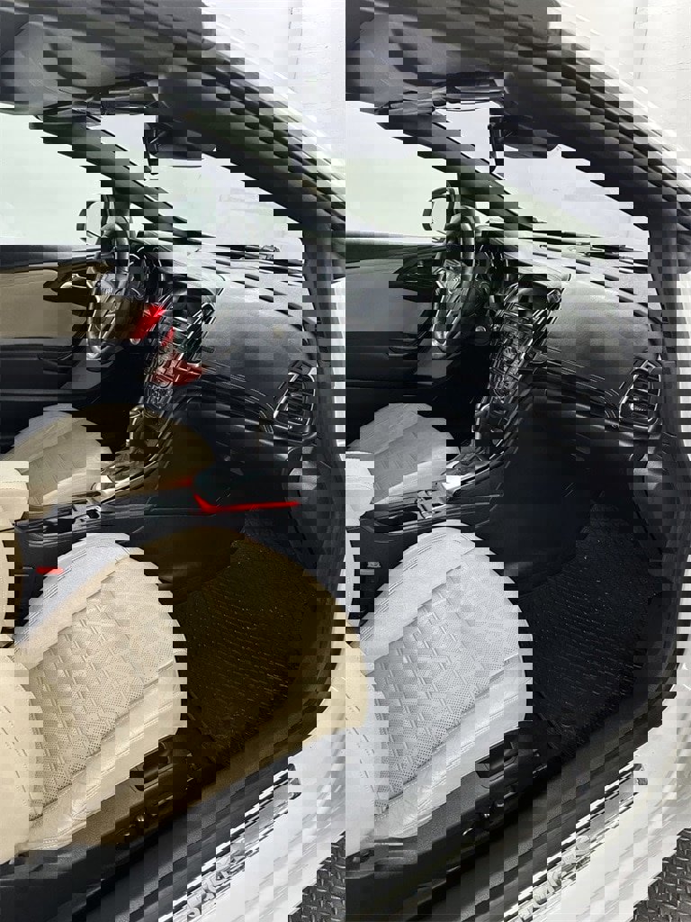 Used 2017 Buick Cascada Premium image 31