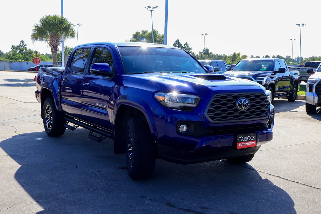 Used 2023 Toyota Tacoma TRD Sport w/ Technology Package RWD image 24
